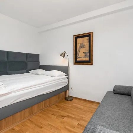 Studio E. Plater With Ac By Your Freedom Warsaw Exterior photo